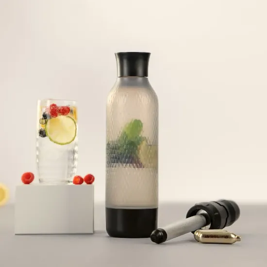 Slika iSi TWIST'N SPARKLE VIRTUOSO set za soda napitke - crni
